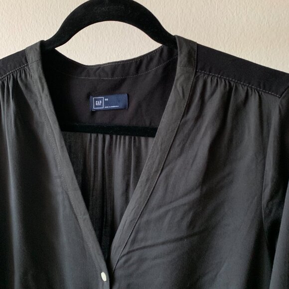 π€ Versatile GAP Black / Charcoal Colorblock Button-Down Shirt Dress β¨ - Picture 4 of 5